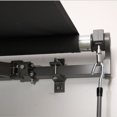 Khung nhôm phủ bột ngoài trời Cửa sổ kéo ra 250 * 200 cm Cửa sổ mặt trời bằng tay